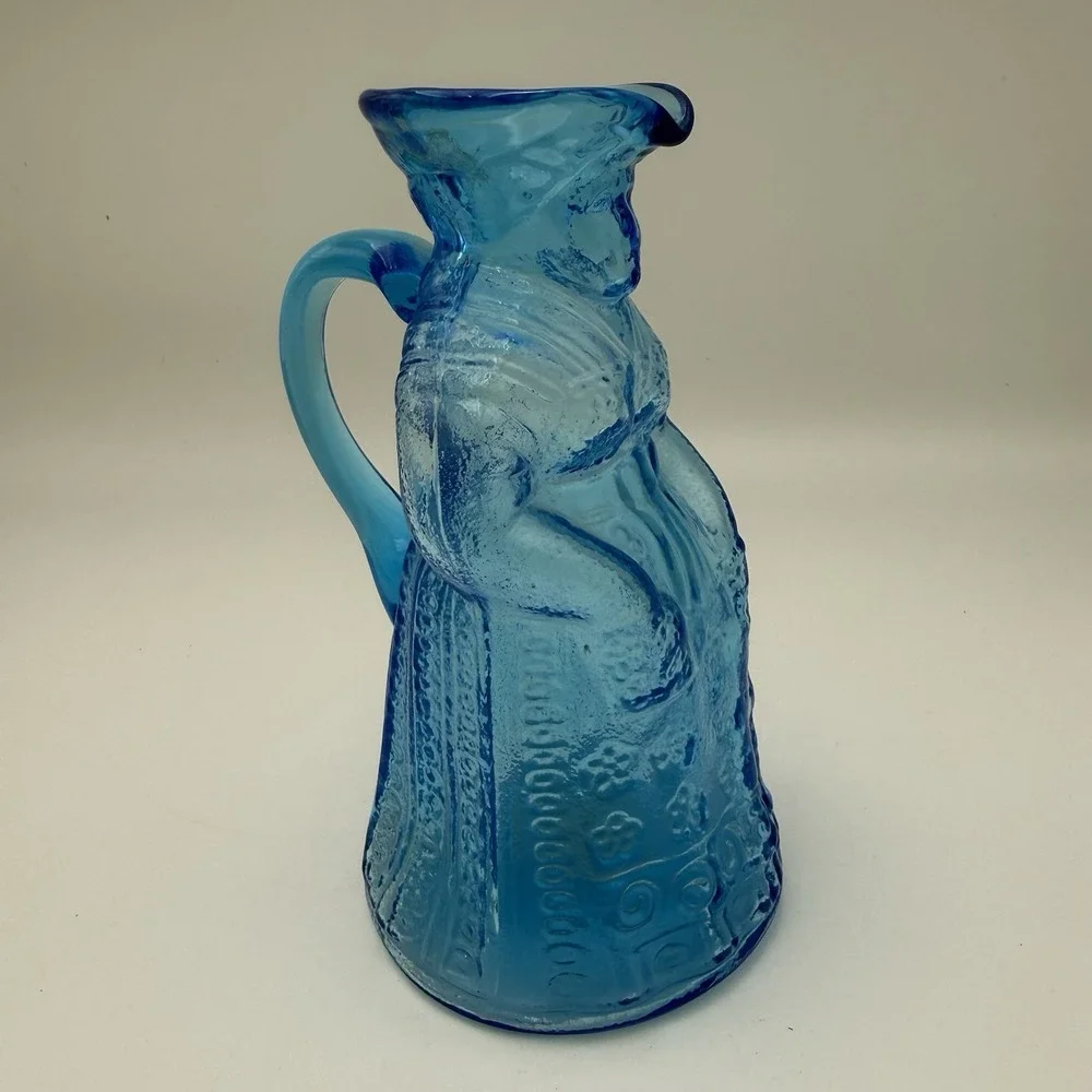 Syrup Pitcher Creamer Colonial Lady Figural Kanawha Glass Blue Vintage Art Glass